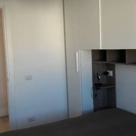 Centro E Mare, Zona Manzoni Lejlighed